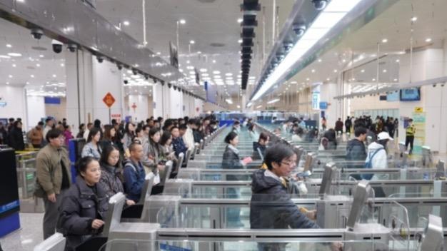 口岸冷清论破灭:横琴客流暴涨背后的真实叙事 新闻