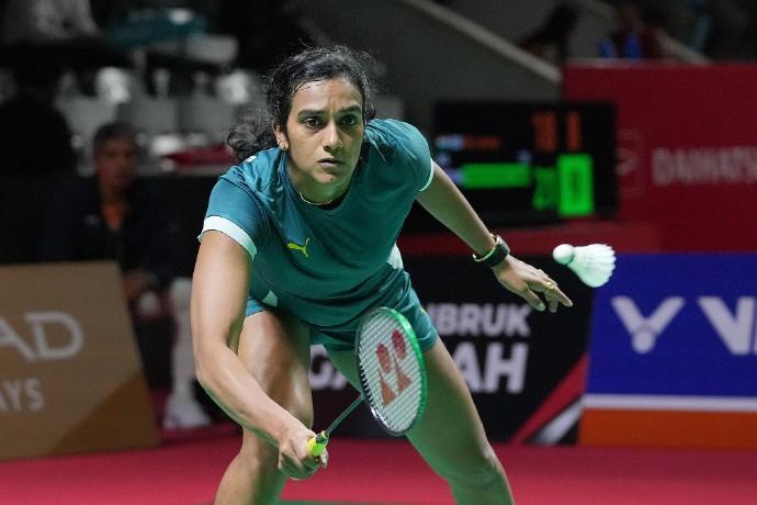  其教练离爆炸点仅100米，羽毛球名将辛杜宣布退出全英公开赛 新闻