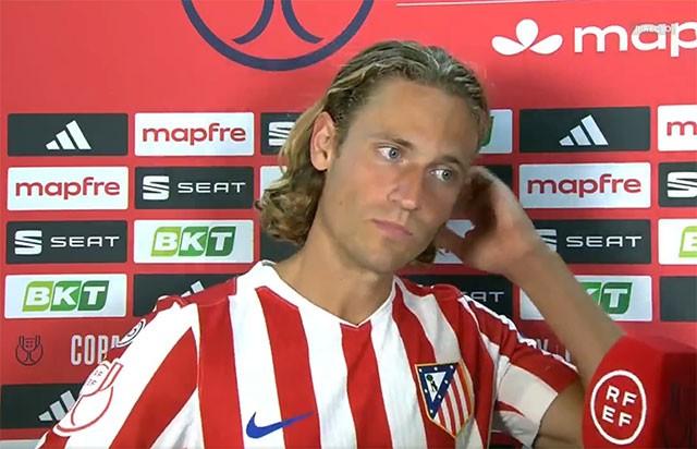  略伦特：没想到会被巴萨用传中、角球等方式进球 新闻