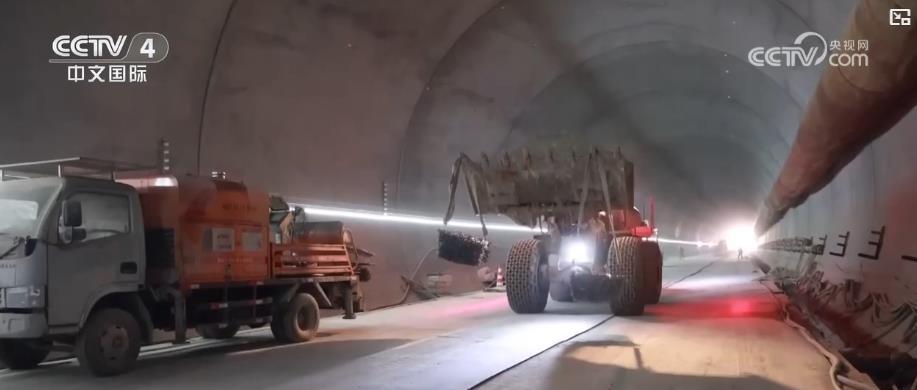  新春新气象：各地重大工程建设 “加速跑” 助力“十五五”开好局起好步_0227222445 新闻 新春新气象：各地重大工程建设 “加速跑” 助力“十五五”开好局起好步_0227222445 新闻 新春新气象：各地重大工程建设 “加速跑” 助力“十五五”开好局起好步_0227222445 新闻