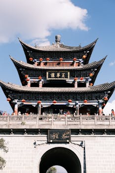 2025年国务院各部门采纳代表委员意见建议4900余条 变“金点子”为“实招数” 新闻