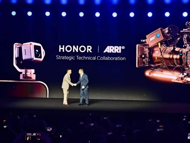  荣耀MWC火力全开：机器人手机颠覆形态，联手阿莱ARRI重写移动影像规则 新闻
