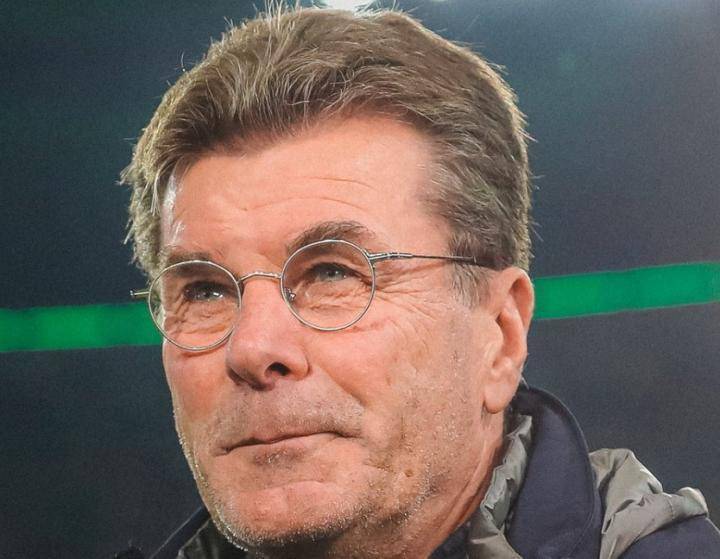  沃尔夫斯堡迎来功勋教头黑金回归；十年后重掌教鞭，狼堡期待重现昔日荣光。 体育新闻 沃尔夫斯堡迎来功勋教头黑金回归；十年后重掌教鞭，狼堡期待重现昔日荣光。 体育新闻 沃尔夫斯堡迎来功勋教头黑金回归；十年后重掌教鞭，狼堡期待重现昔日荣光。 体育新闻