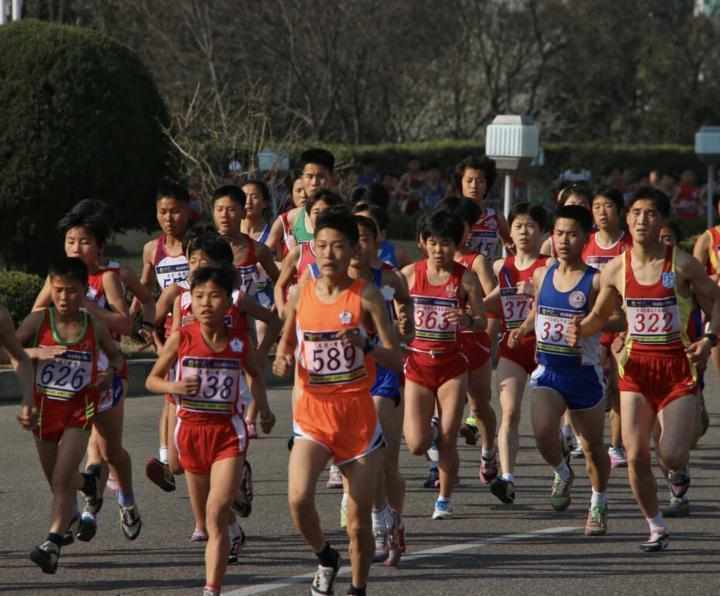  平壤马拉松2026年停办通知发布；原因语焉不详，高层决定引发热议。 体育新闻 平壤马拉松2026年停办通知发布；原因语焉不详，高层决定引发热议。 体育新闻