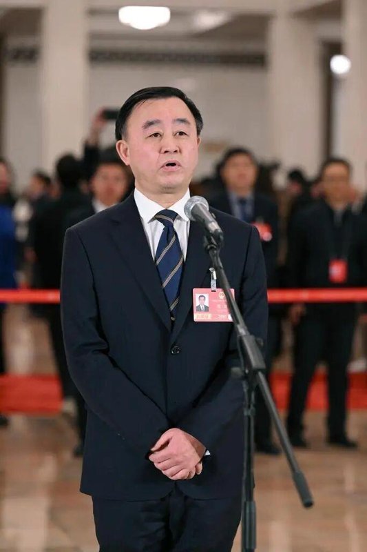  全国人大代表周琪接受采访；台湾光复历史不容歪曲，两岸同属一个中国。 新闻 全国人大代表周琪接受采访；台湾光复历史不容歪曲，两岸同属一个中国。 新闻