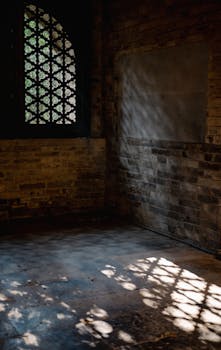  哥瑞利再度冲击港交所主板；财务承压与运营短板并存；泛半导体IMSS领域国产化进程备受瞩目。 IT技术