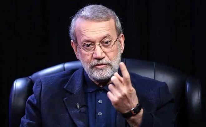  拉里贾尼坚定拒绝美方接触；伊朗高层面临新考验，家族背景与协调能力成关键。 新闻