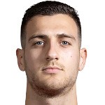  皇马补强计划：伯纳乌的右路，为何锁定英超悍将？ 体育新闻 皇马补强计划：伯纳乌的右路，为何锁定英超悍将？ 体育新闻