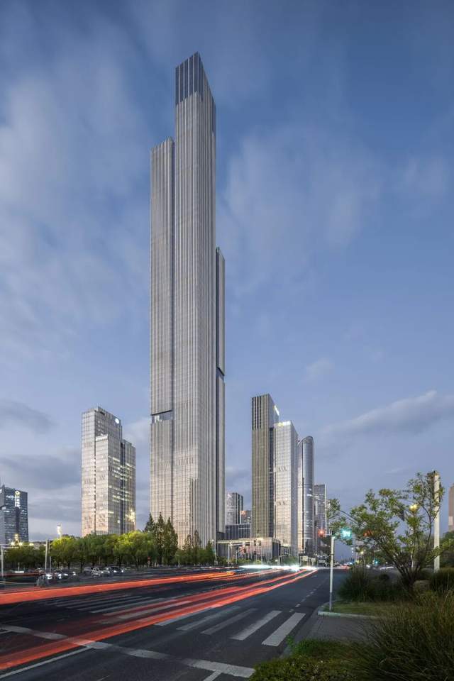  守护416.6米的安全信仰：南京紫金金融中心的匠心故事 房产家居