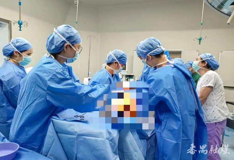 脐带脱垂紧急剖宫产:10分钟生死时速背后的产科急救体系全解析 健康养生